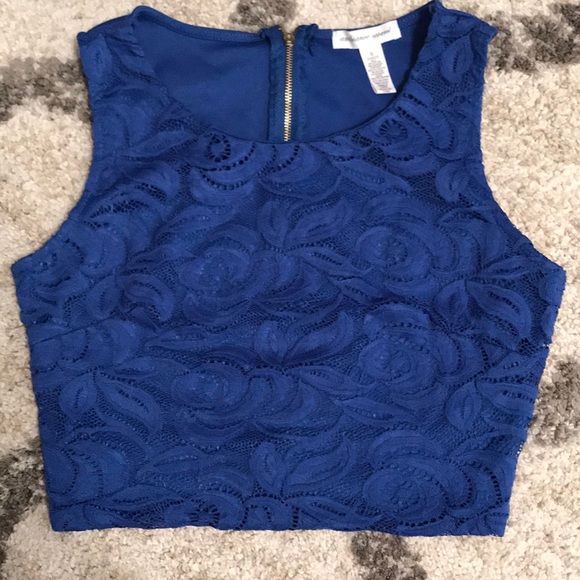 Ambiance appearel crop tops - Picture 3 of 8